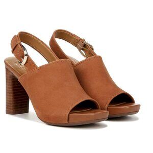 Naturalizer Jianna Color is English Tea Women's Size 11M New in Box